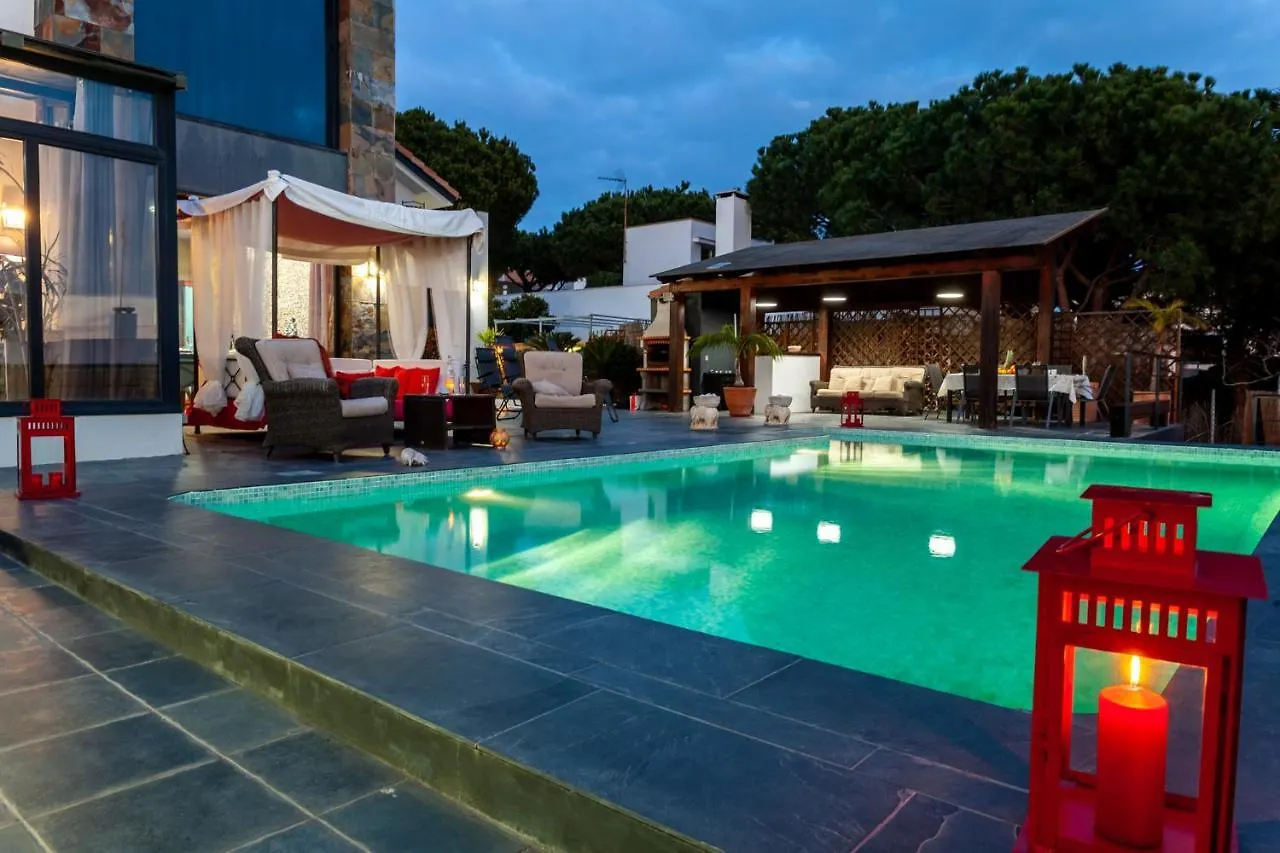 Chalet Con Piscina Privada En Mazagon Spain